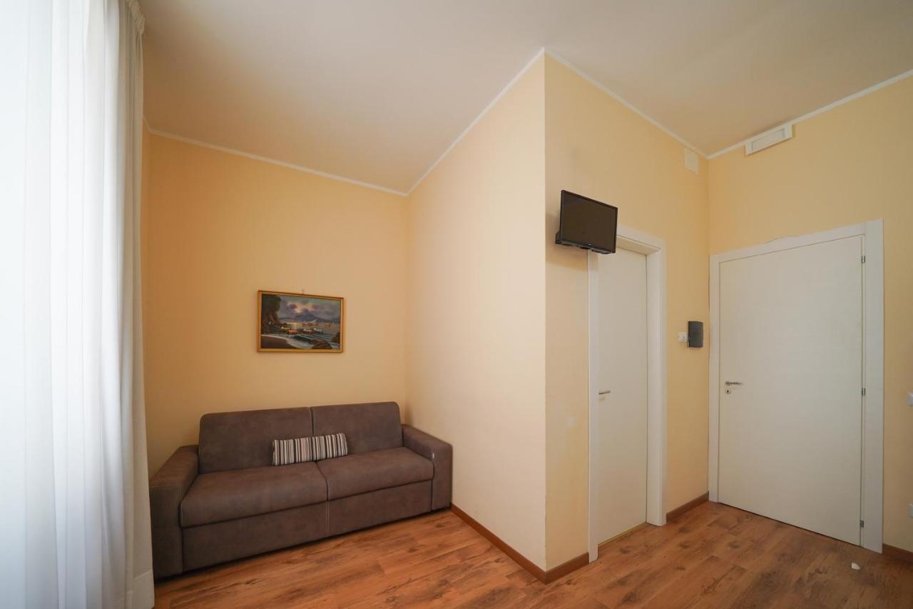 Florinda B&B Napoli Dış mekan fotoğraf